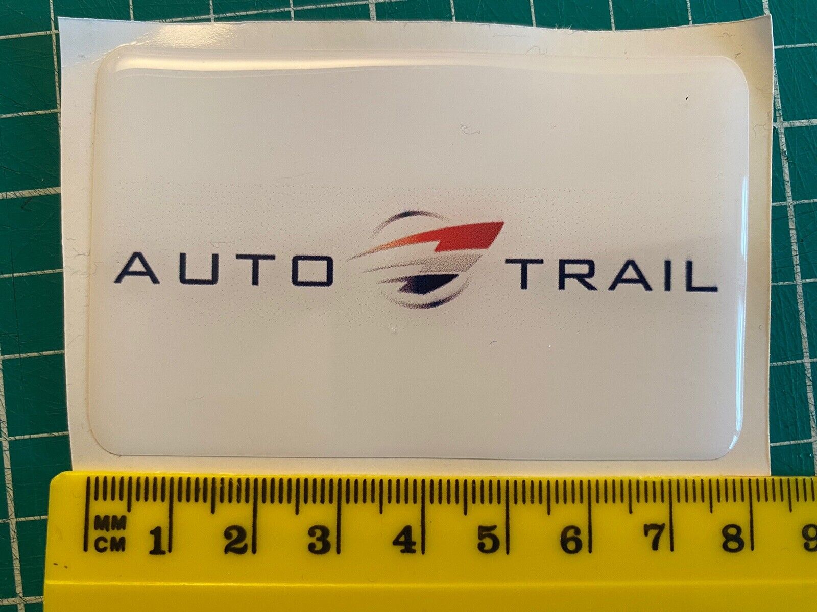 AUTOTRAIL CARAVAN MOTORHOME BADGE DOMED RESIN X1 WHITE HIDE DENT ...